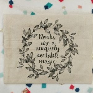 ⭐ OWLCRATE EXCLUSIVE BOOKISH CANVAS BOOK TOTE⭐